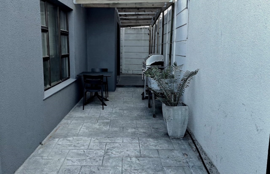 To Let 0 Bedroom Property for Rent in Table View Western Cape